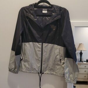 Wake Forest Light wind breaker by Columbia Size M (48)